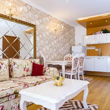 Sweet Homes *