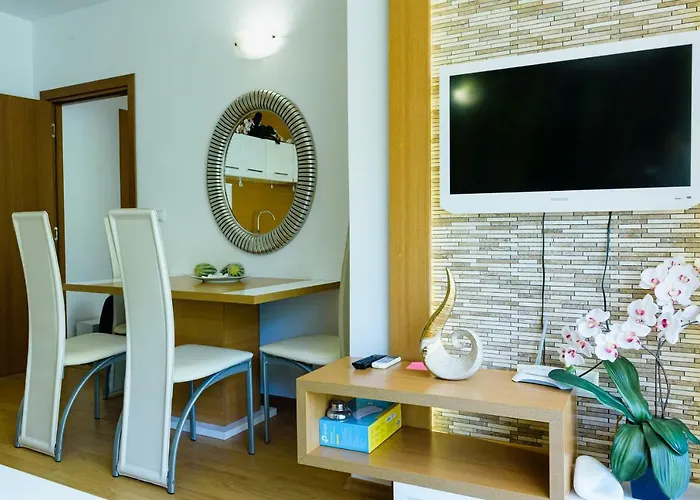 Sweet Homes ساني بيتش